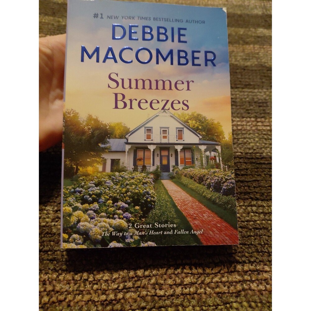 Summer Breezes by Debbie Macomber (2021, Mass Market)